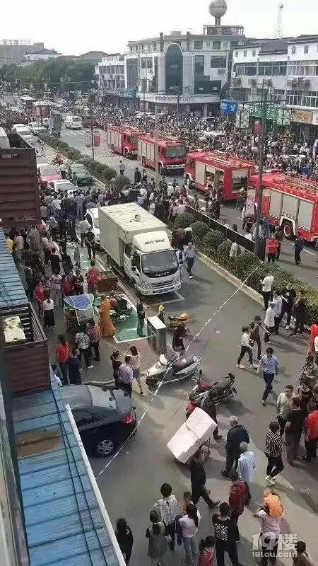 新街事件，城市脉搏跃动与社区发展推动力揭秘