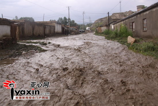 新疆暴雨最新情况报告更新